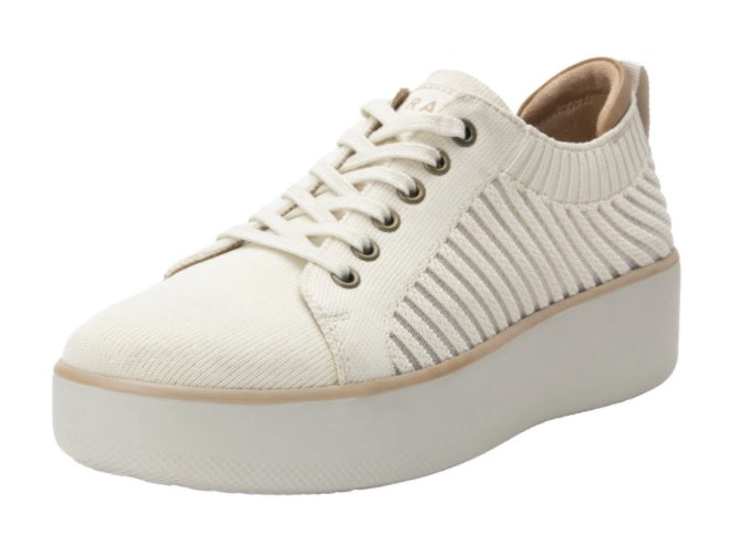 Cream on sale platform trainers